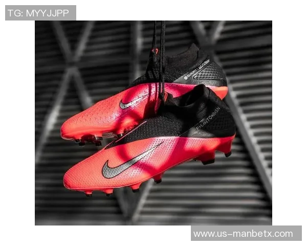 耐克足球鞋HG系列全新上市助力你的场上表现与舒适体验