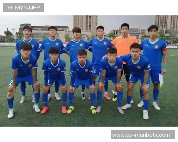 足球队大名单解析与球员表现评估助力球队夺冠之路